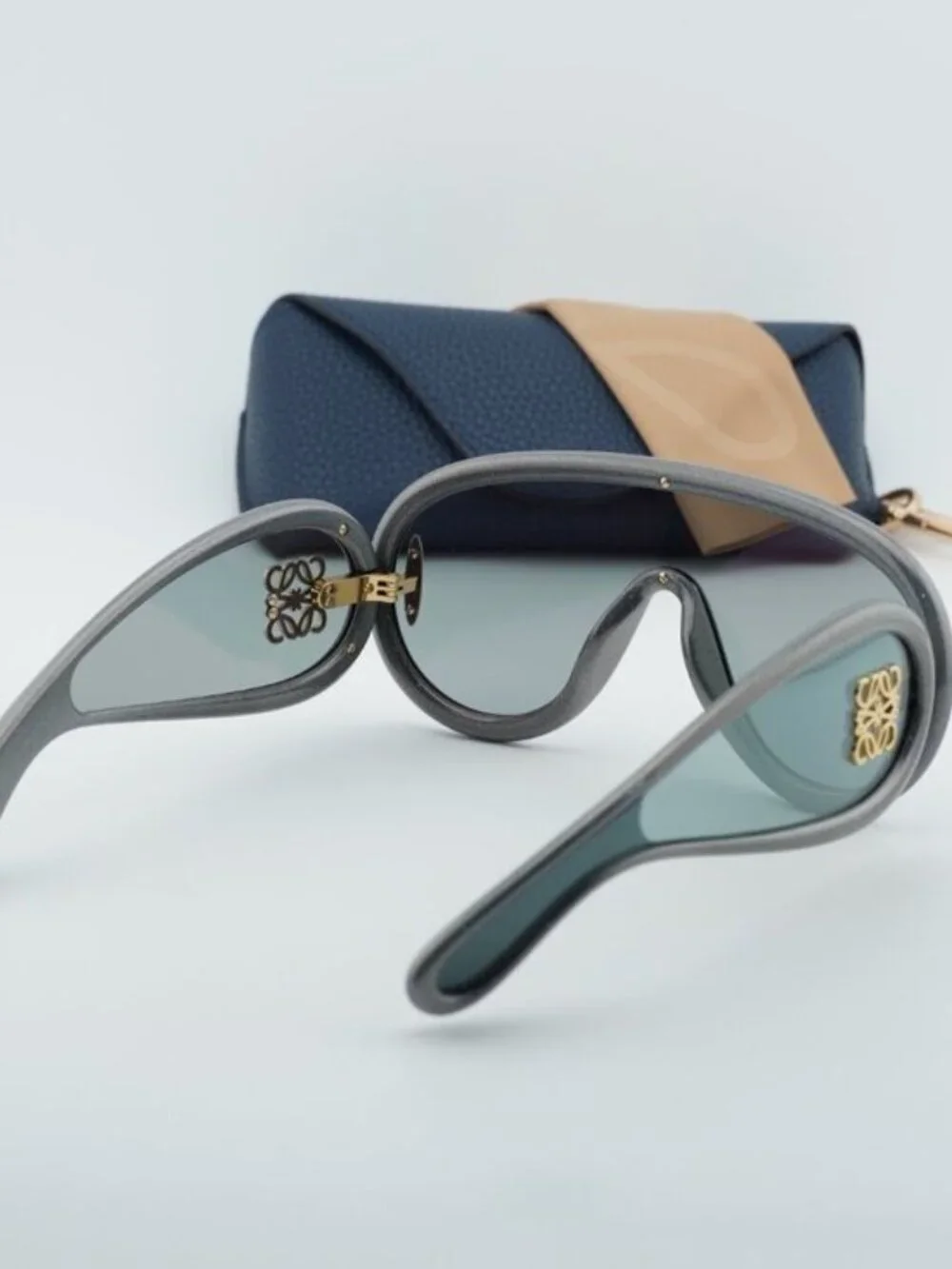 Loewe worn once